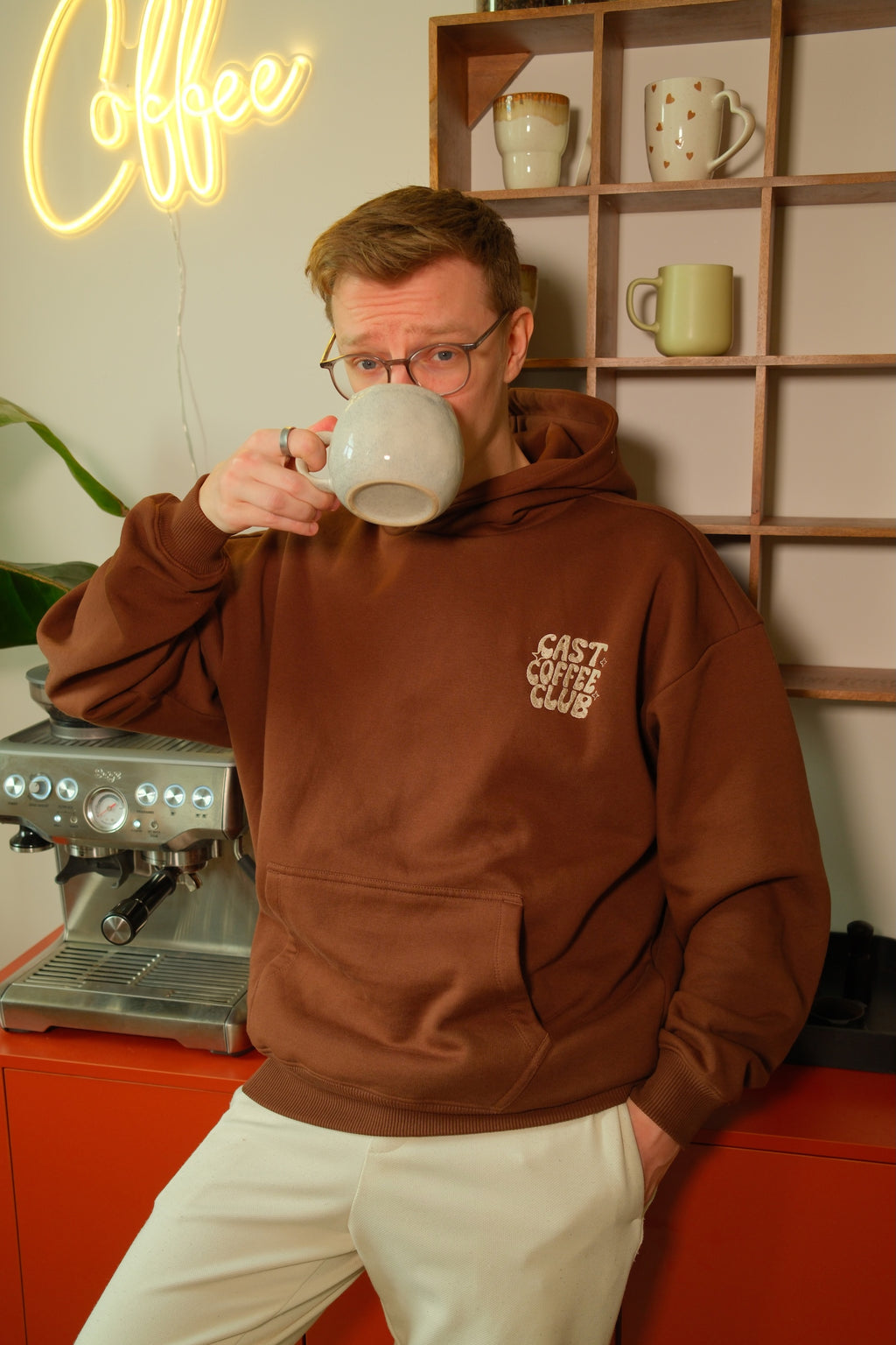CastCrafter - Hoodie Cast Coffee Club Brown